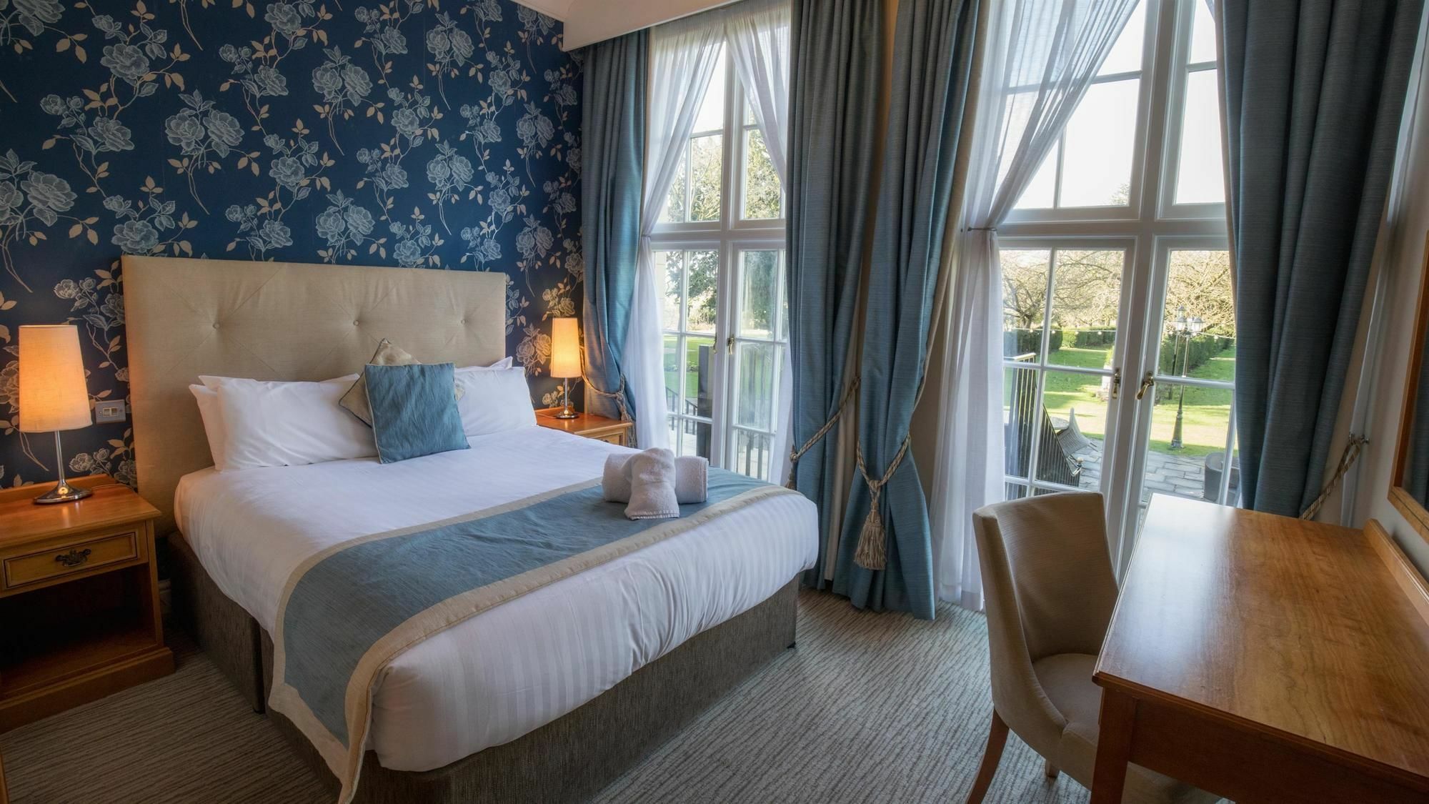 טדקסטר Hazlewood Castle & Spa מראה חיצוני תמונה