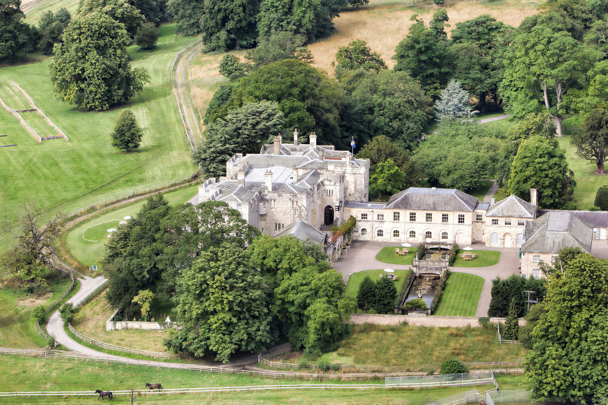 טדקסטר Hazlewood Castle & Spa מראה חיצוני תמונה